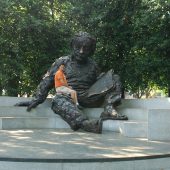  Albert Eistein Monument